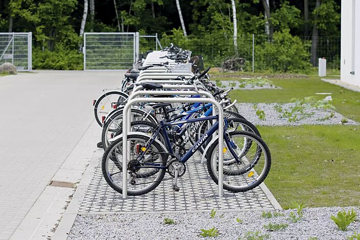 Anlehnbügel FLORIDA ohne Quersteg, zum Einbetonieren