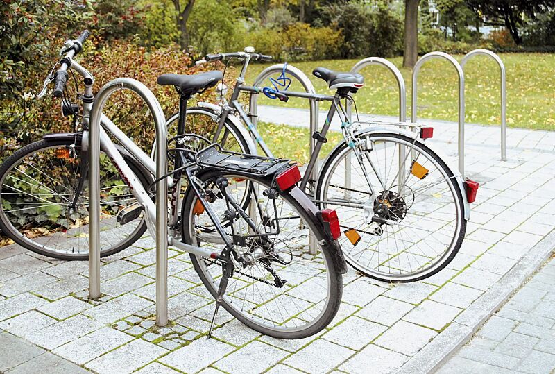 anlehnbuegel-livorno__shoKAT0003262 Anlehnbügel LIVORNO ohne Quersteg, zum Einbetonieren, Edelstahl