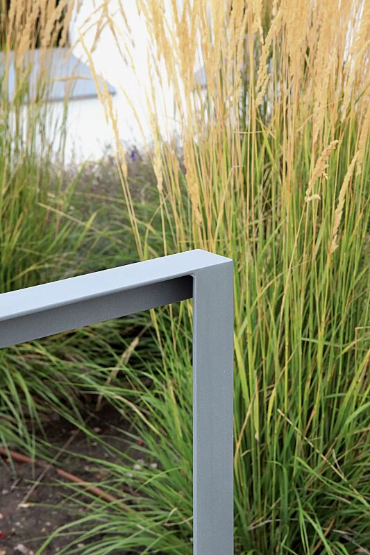 anlehnbuegel-lotlimit__shoKAT0050970 Detail: Winkelstahl