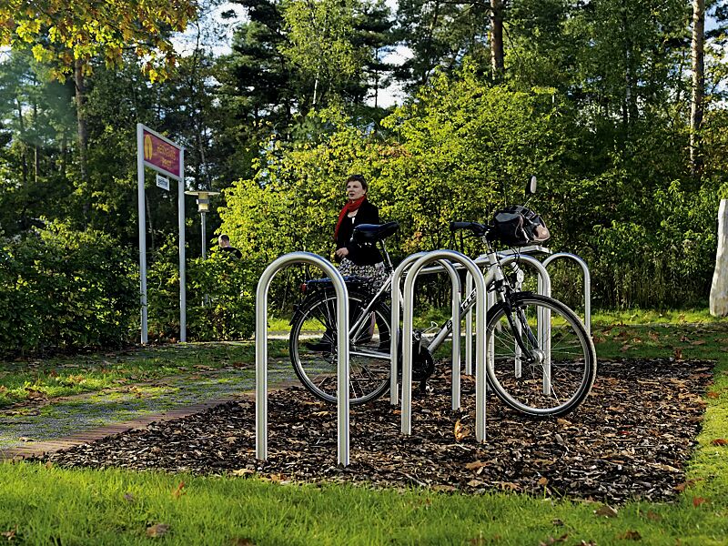 Anlehnbügel OKLAHOMA zum Einbetonieren, Edelstahl