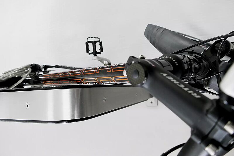 anlehnbuegel-tampa-protect__shoKAT0065842 Detail: Kantenschutz