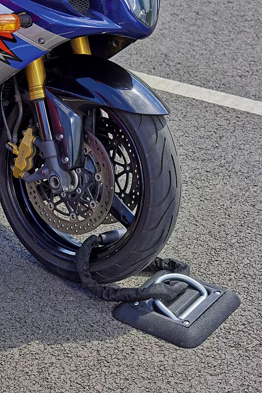 anschliessbuegel-mataro__shoKAT0066920 Anschließbügel MATARO zum Aufdübeln, Einbau mit Überstand