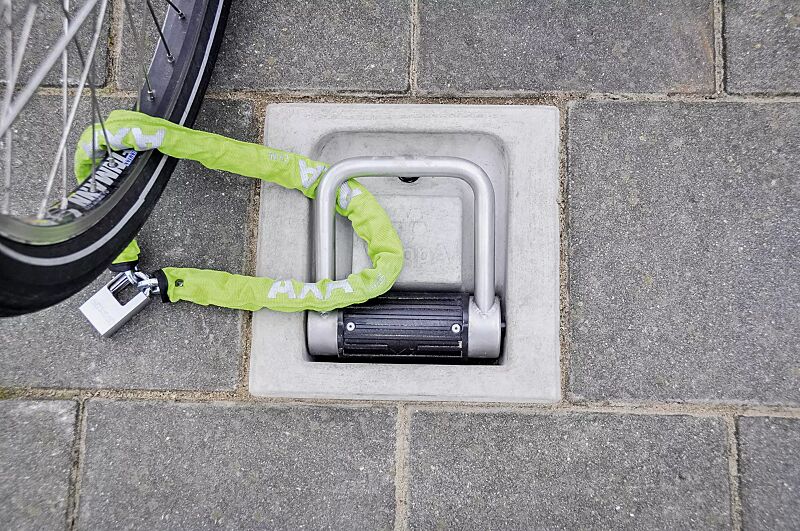 anschliessbuegel-motu__shoKAT0068341 Anschließbügel MOTU mit Stahlbügel