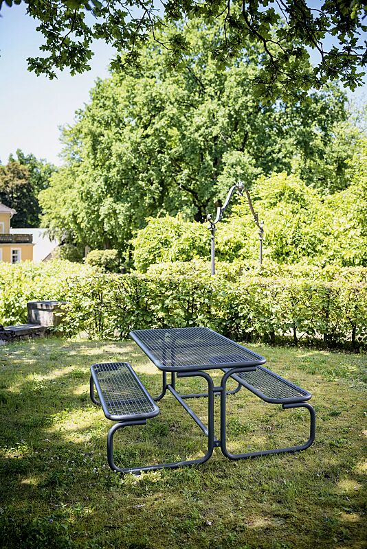 bank-tisch-kombination-campo__shoKAT0057783 Bank-Tisch-Kombination CAMPO in RAL 7016 anthrazitgrau