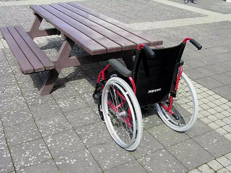 bank-tisch-kombination-common__shoKAT0012677 bank-tisch-kombination-common__shoKAT0012677