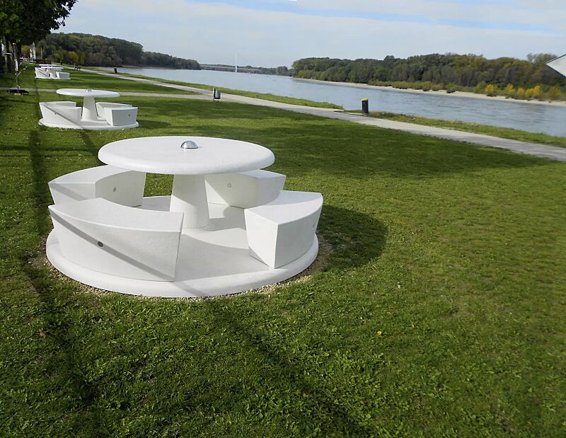 bank-tisch-kombination-icaro__shoKAT0056322 Bank-Tisch-Kombination ICARO aus Beton, in Granitoptik weiß