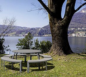 Bank-Tisch-Kombination SEMPREVERDE, Stahlteile in RAL 7024 graphitgrau