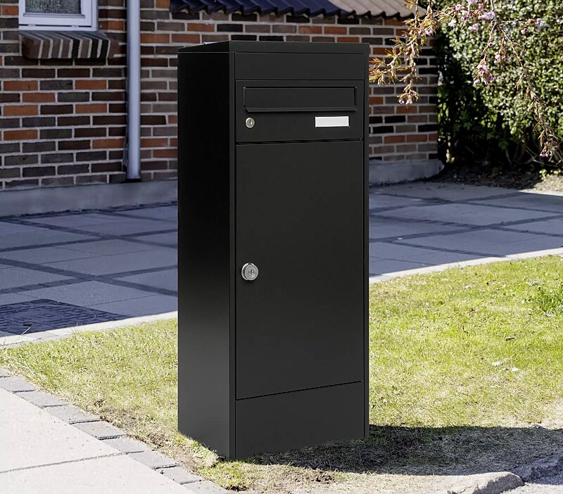 Brief- und Paketkasten CIRON in schwarzgrau semimatt