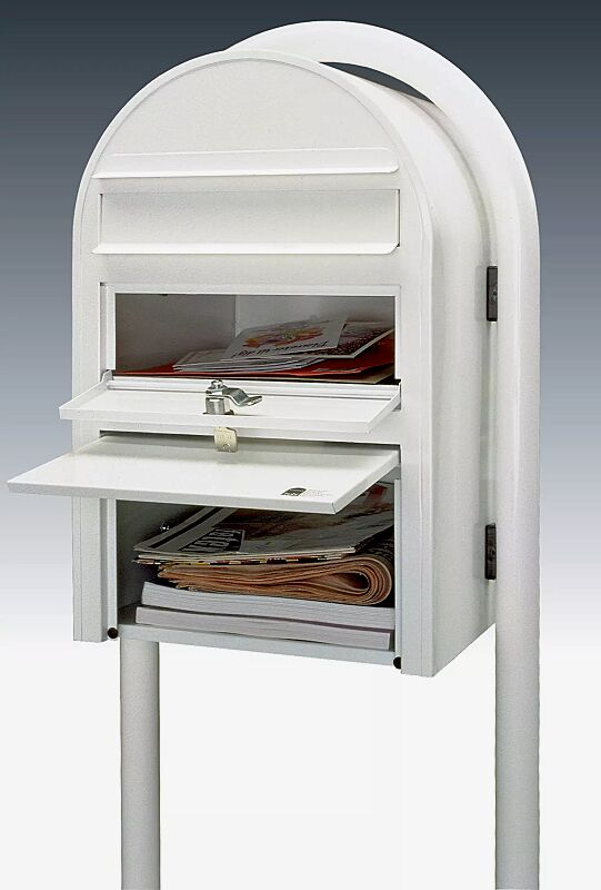 briefkasten-bobi-swiss__shoKAT0038240 Briefkasten BOBI SWISS, mit Bogenständer BOBI ROUND, in RAL 9016 verkehrsweiß