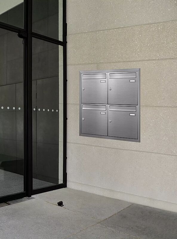 briefkastenanlage-rochelle__shoKAT0064704 Unterputzanlage ROCHELLE zur Wandbefestigung, 4-teilig, aus gebürstetem Edelstahl