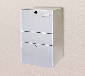 <div id="container" class="container">Briefkastensystem HILLION XXL mit Zustellbox in RAL 9006 weißaluminium</div>
