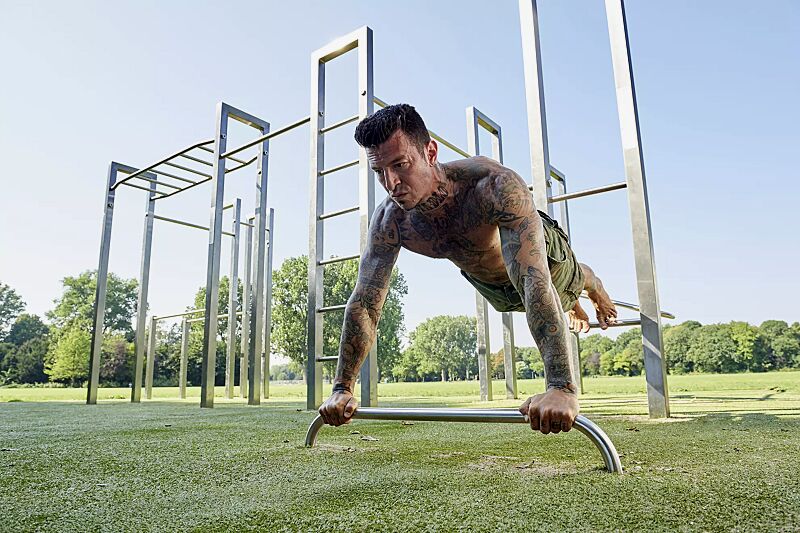 calisthenics-anlage-s-feld__shoKAT0067849 Calisthenics-Anlage S-FELD, Serie BARFORZ