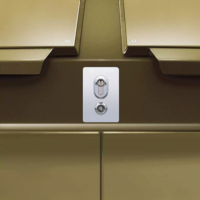 containerbox-swanley__shoKAT0013402 Detail: zentrale Schließung der Einwurfdeckel (Mehrpreis)