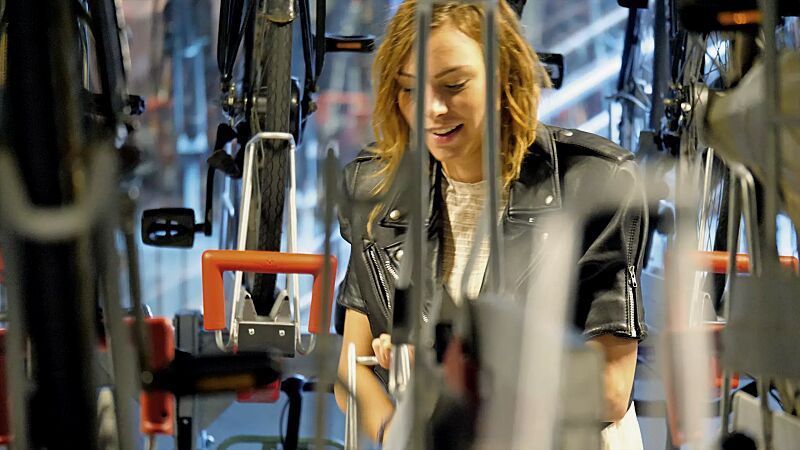 doppelstock-fahrradparksystem-easylift-capacity__shoKAT0067441 Doppelstock-Fahrradparksystem EASYLIFT CAPACITY, Detailansicht obere Einstellebenen