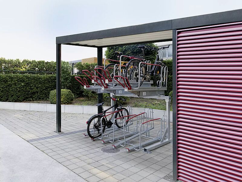 doppelstock-fahrradparksystem-flexhub__shoKAT0052529 Doppelstock-Fahrradparksystem FLEXHUB einseitig, 10 Stellplätze, integriert in Fahrradüberdachung MULTIPORT® (auftragsbezogene Anpassung)