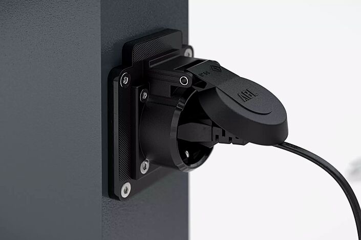 Detail: spritzwassergeschützte Schuko-Steckdosen