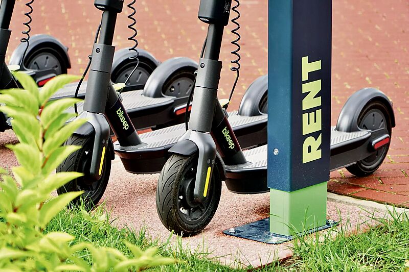 Detail: Parksituation mit auftragsbezogener Anpassung (Beklebung)