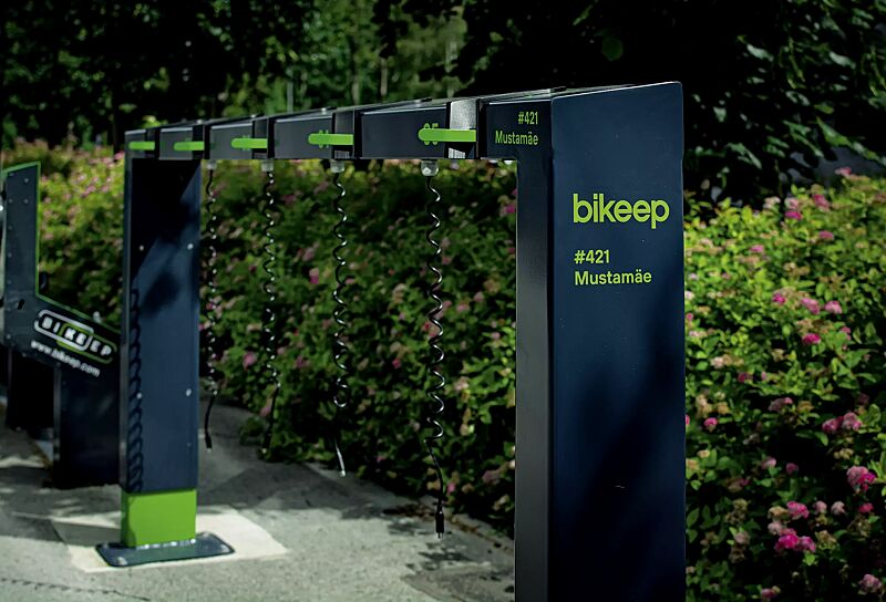 E-Scooterparksystem SKEEP, Komplettangebot mit 5 Einstellplätzen