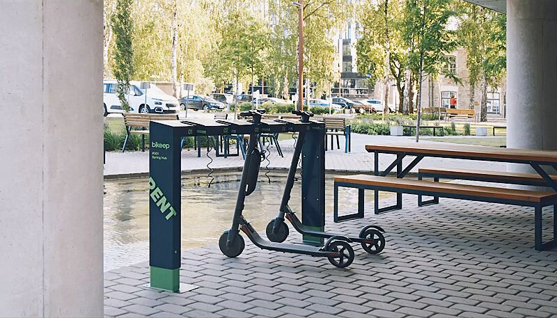 E-Scooterparksystem SKEEP, Komplettangebot mit 5 Einstellplätzen