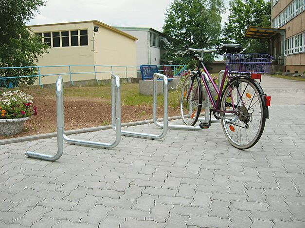 Fahrrad-Parkschnecke ATLANTA, 1 Grund- und 1 Anbaueinheit bei einseitiger Nutzung für 5 Stellplätze bzw. 10 Stellplätze bei doppelseitiger Nutzung