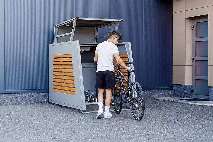 Fahrradgarage STYLEOUT® BIKEBOX LINIS, Seitenwände mit Lamellen in Holzdekor Douglasie, Aluminiumkonstruktion in RAL 9006 weißaluminium