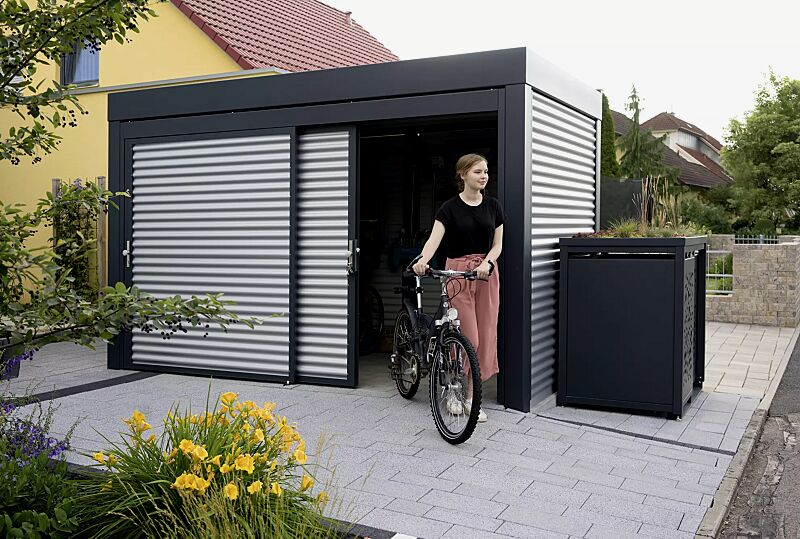 fahrradhaus-multiport__shoKAT0057678 Fahrradhaus MULTIPORT®, Dachbreite x Dachtiefe 4030 mm x 2580 mm, Wände und Doppel-Schiebetür, zweiteilig, mit AluminiumwellblechFahrradhaus MULTIPORT®, Dachbreite x Dachtiefe 4030 mm x 2580 mm, Stahlkonstruktion feuerverzinkt und pulverbeschichtet, Wä...