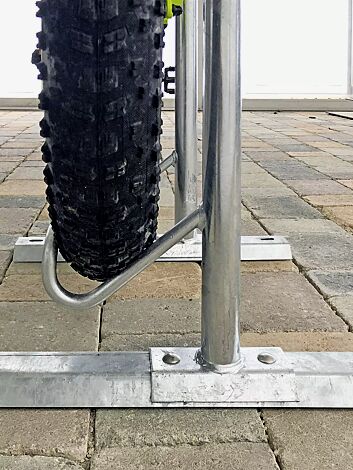 Detail: Fahrrad mit einer Reifenbreite von 108 mm