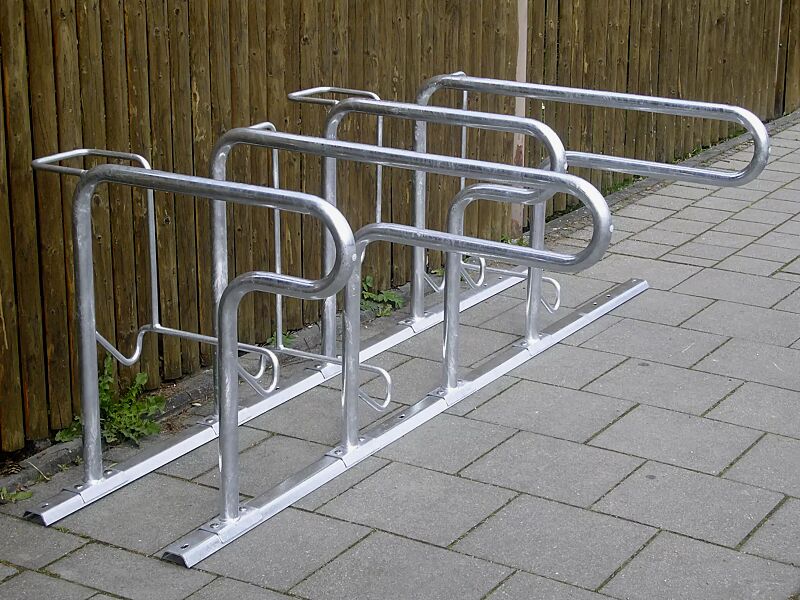 fahrradparker-hedland__shoKAT0012601 fahrradparker-hedland__shoKAT0012601