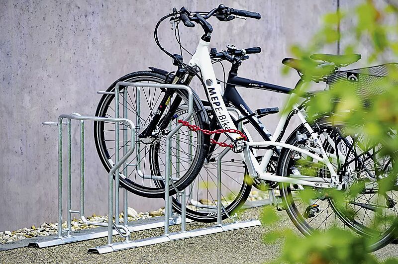 fahrradparker-tacoma__shoKAT0072554 Reihenparker TACOMA einseitig 90°, tief / hoch, zum Aufdübeln bei +/- 0 mm, 3 Stellplätze, feuerverzinkt