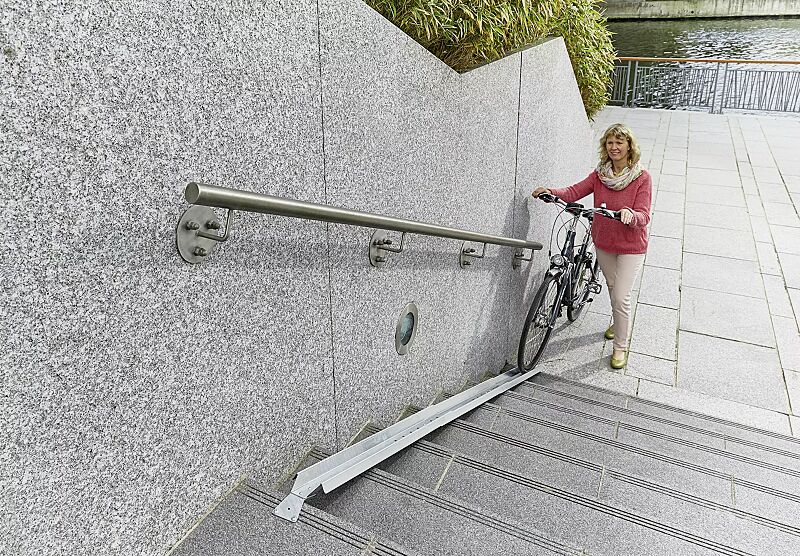 fahrradrampe-busan__shoKAT0058280 Fahrradrampe BUSAN