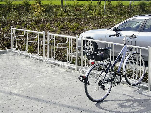 Fahrradständer ADELAIDE einseitig, zum Einbetonieren, Reihenanlage bestehend aus 2 und 3 Stellplätzen, feuerverzinkt