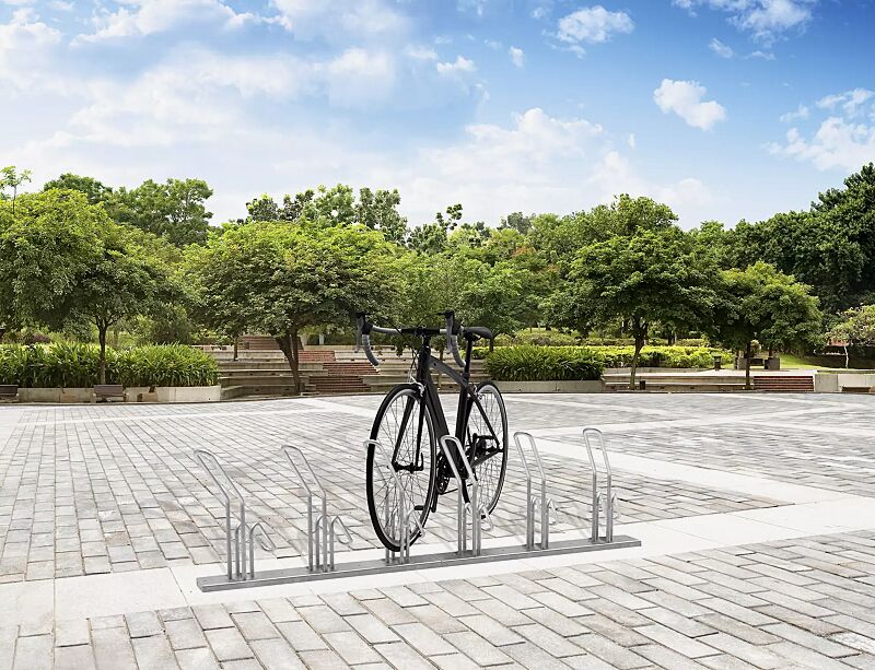 fahrradstaender-hervey__shoKAT0065497 Fahrradständer HERVEY einseitig 45° links, tief, zum Aufdübeln, 6 Stellplätze