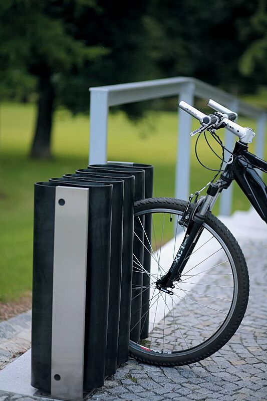 fahrradstaender-meandre__shoKAT0051562 Fahrradständer MEANDRE, Edelstahl