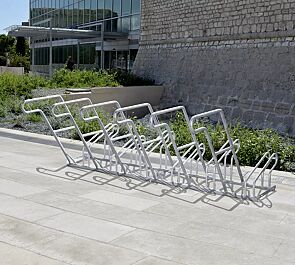 <div id="container" class="container">Fahrradständer OHIO, einseitig, 6 Stellplätze, 6 Anlehnbügel</div>