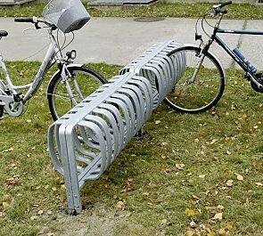 <div id="container" class="container">Fahrradständer TOUR, doppelseitig, zum Einbetonieren</div>