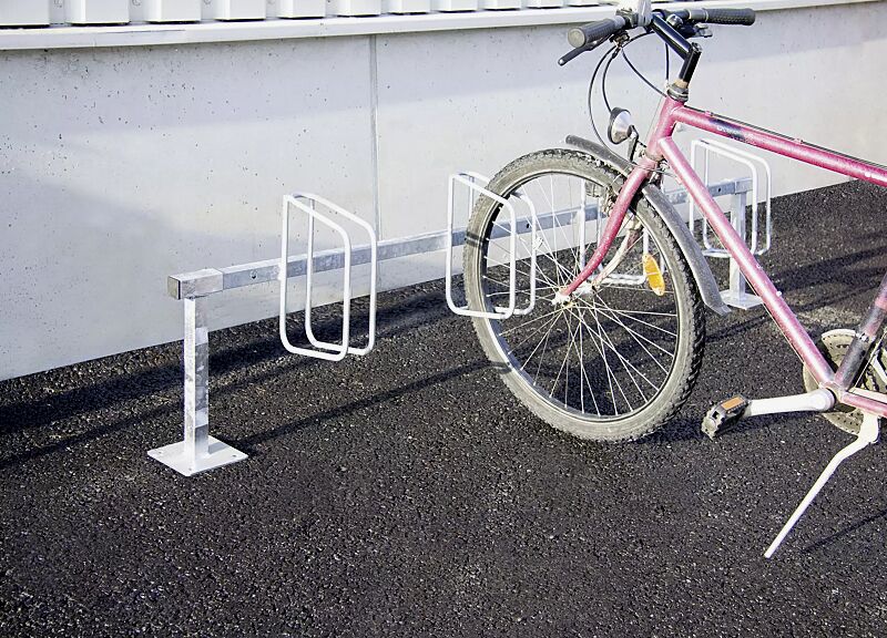 fahrradstaender-trenton__shoKAT0052235 Fahrradständer TRENTON einseitig 90°, zum Aufdübeln, 4 Stellplätze