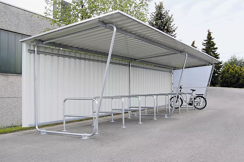 fahrradueberdachung-indus__shoKAT0056581 Fahrradüberdachung INDUS, Dachbreite x Dachtiefe 9150 mm x 2330 mm, einseitig, mit Rück- / Seitenwand sowie Fahrradständer FLORIDA, Stahlkonstruktion feuerverzinkt
