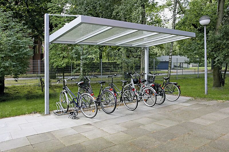 fahrradueberdachung-lipto__shoKAT0029993 Fahrradüberdachung LIPTO, Dacheindeckung VSG Klarglas, Stahlkonstruktion feuerverzinkt