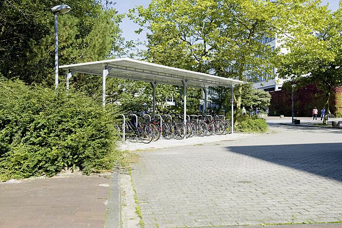 Fahrradüberdachung MATRIX, Dachbreite x Dachtiefe 15090 mm x 2750 mm, Anlehnbügel FLORIDA, Stahlkonstruktion feuerverzinkt