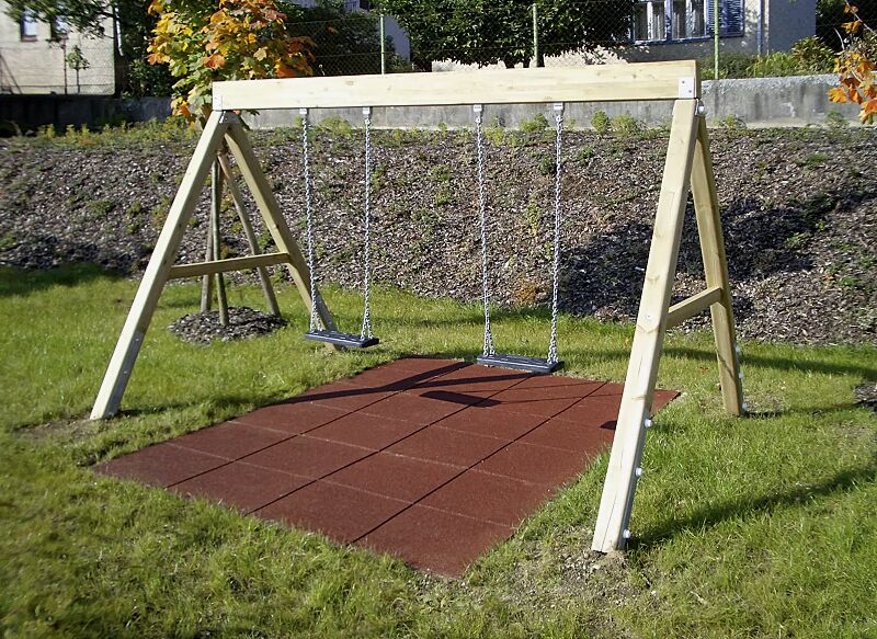 fallschutzplatten-tandel__shoKAT0060955 Fallschutzplatten TANDEL und Zweierschaukel GEPETTO
