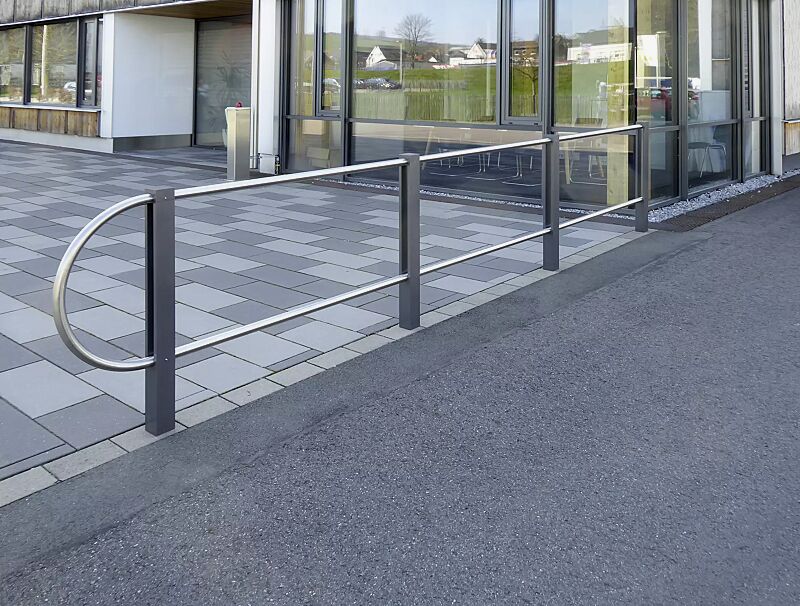 Geländersystem BARR zum Einbetonieren, mit Flachkopf