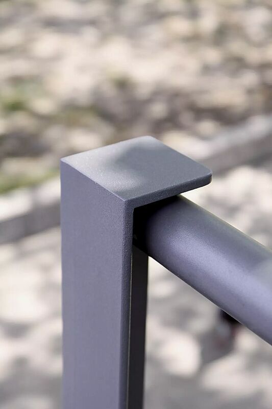 gelaendersystem-lotlimit-mit-verbindungsrohren__shoKAT0019669 Detail: Anfangspoller