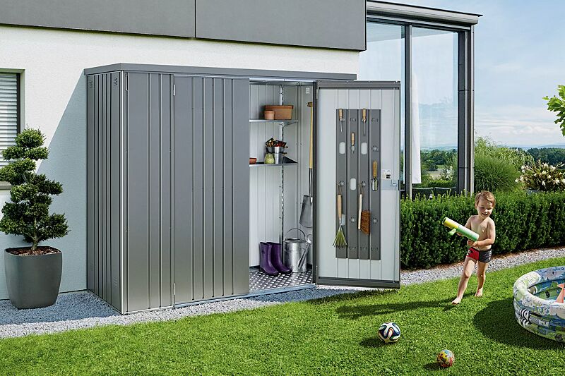 geraeteschrank-neufelden__shoKAT0069478 Geräteschrank NEUFELDEN, Modell 230, in quarzgrau-metallic, mit Aluminium-Bodenrahmen und -Bodenplatte