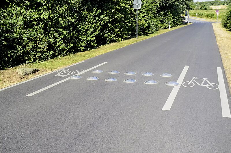 geschwindigkeitshemmer-koelner-teller__shoKAT0060920 Geschwindigkeitshemmer KÖLNER TELLER