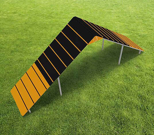 Hundekletterwand KIELO, Laufflächen in daliengelb ähnlich RAL 1033 und RAL 9005 tiefschwarz