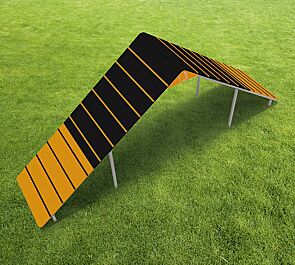 Hundekletterwand KIELO, Laufflächen in daliengelb ähnlich RAL 1033 und RAL 9005 tiefschwarz