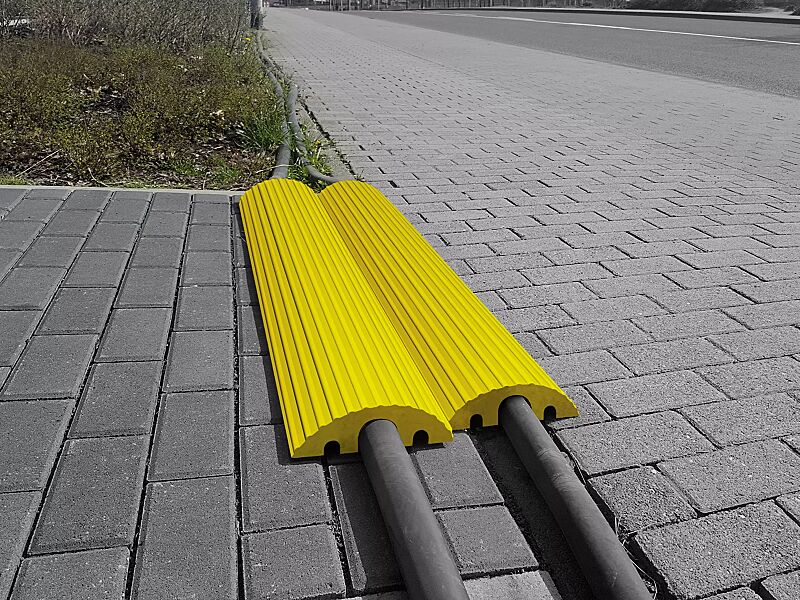 kabelbruecke-friesen__shoKAT0075735 Kabelbrücke FRIESEN in gelb