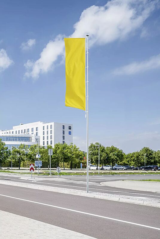 konischer-aluminium-fahnenmast-macon__shoKAT0071991 Konischer Aluminium-Fahnenmast MACON mit Teleskopausleger