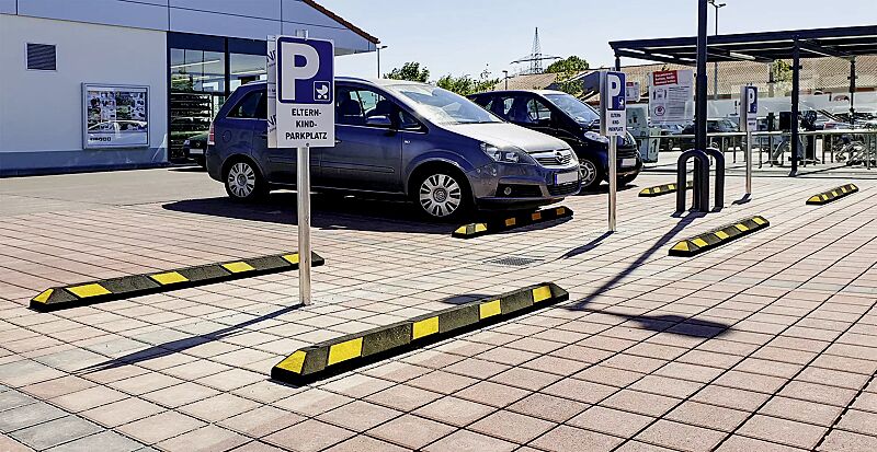 leitbalken-limnos__shoKAT0069390 Leitbalken LIMNOS, schwarz mit gelben Reflexstreifen