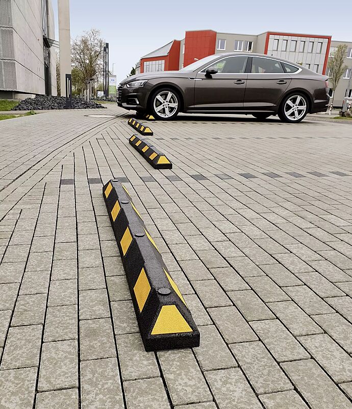 leitbalken-limnos__shoKAT0069393 Leitbalken LIMNOS, schwarz mit gelben Reflexstreifen